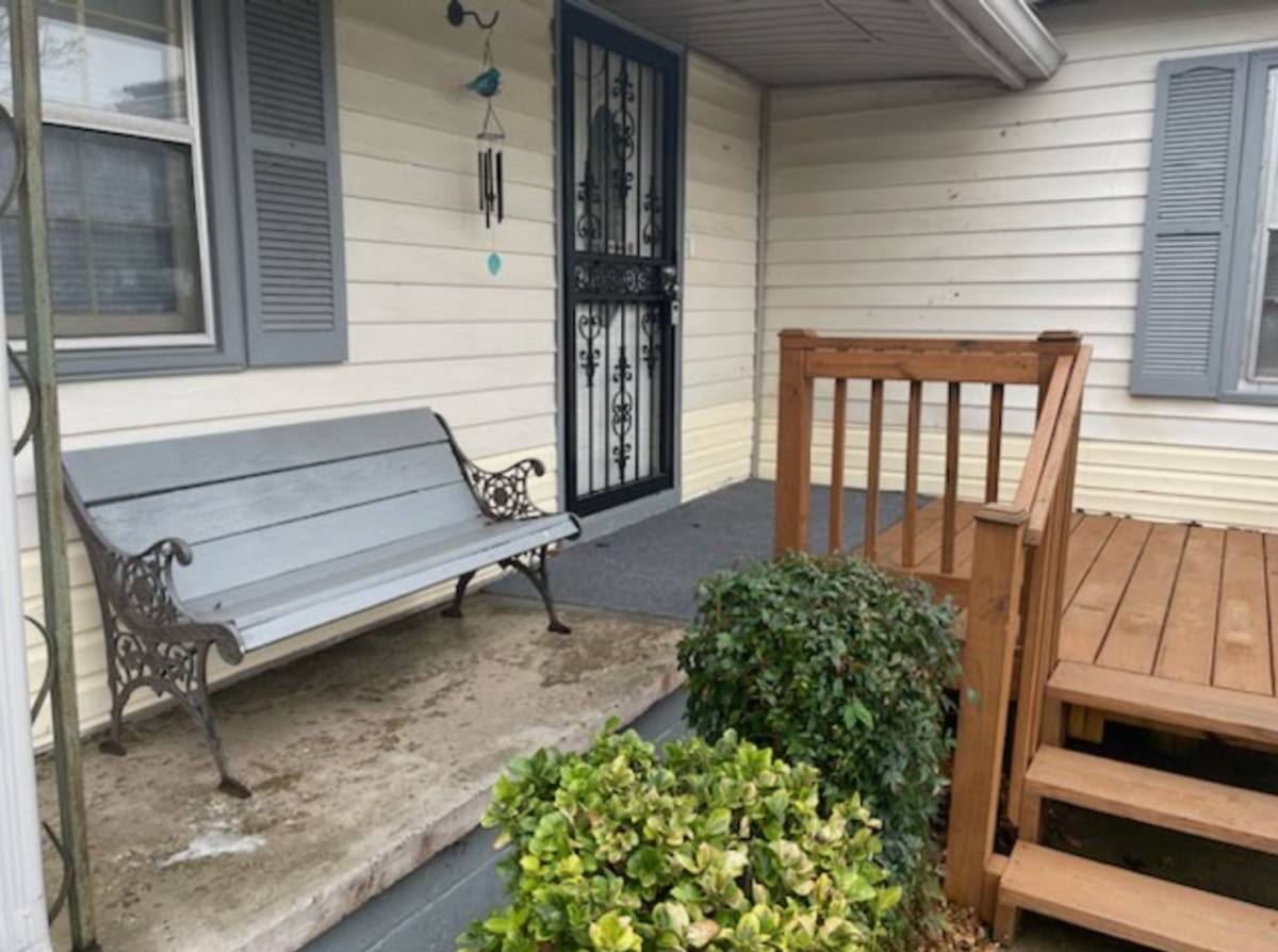 House for rent at 1550 Old Dover Rd, Clarksville, TN 37042