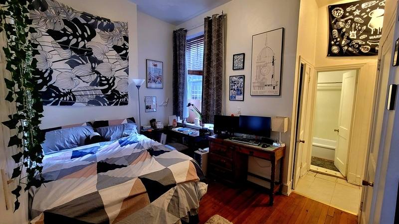 Apartment for rent at 421 W Grace St #100, Richmond, VA 23220