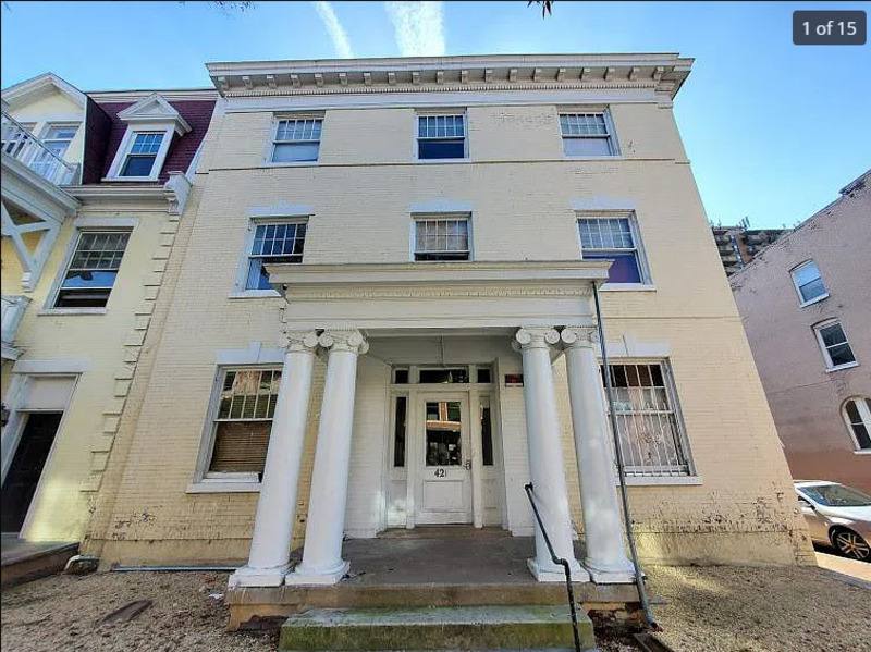 Apartment for rent at 421 W Grace St #100, Richmond, VA 23220