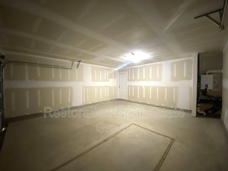 House for rent at 10921 SW 22nd St, Yukon, OK 73099