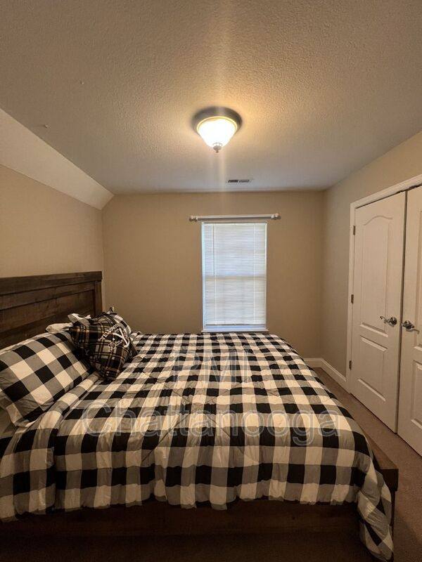 House for rent at 7475 British Rd, Ooltewah, TN 37363