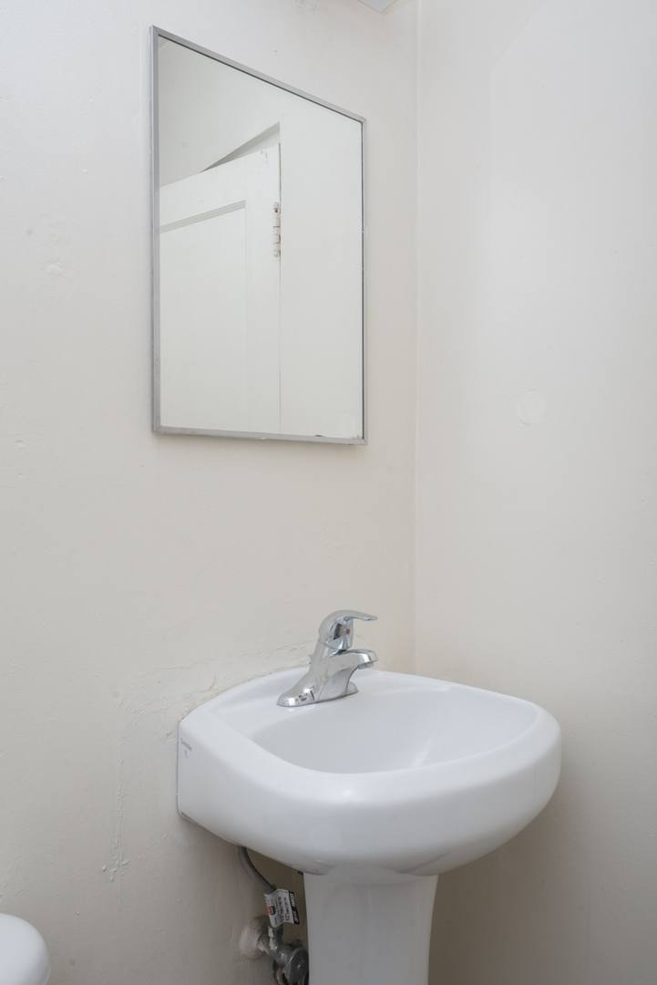 Apartment for rent at 1217-1223 Dr Martin Luther King Jr Ave NE, Albuquerque, NM 87106