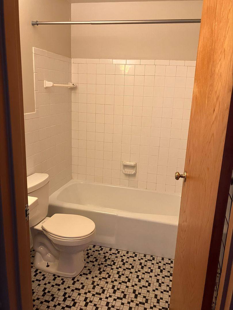 Apartment for rent at 225 6th Ave SW, Rochester, MN 55902