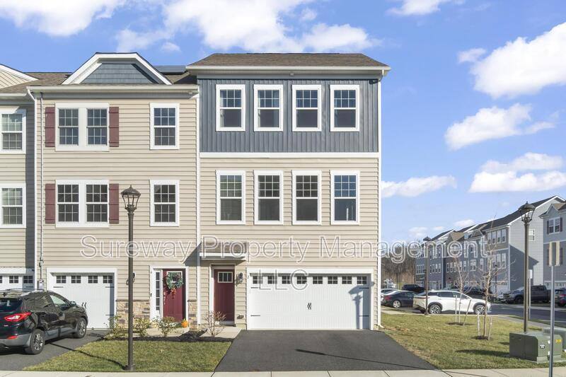 Townhouse for rent at 2 Verona Lane, Mount Laurel, NJ 08054