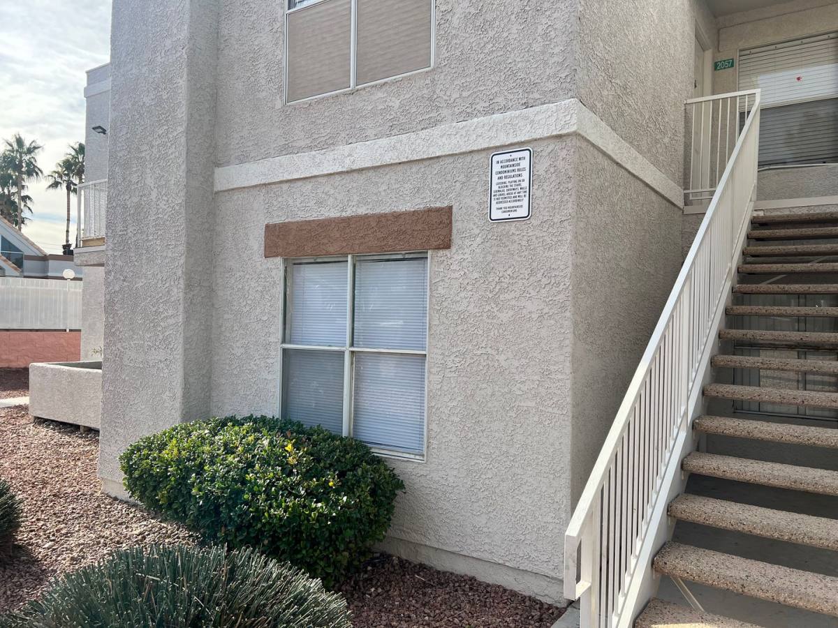 Apartment for rent at 6800 E Lake Mead, Las Vegas, NV 89156