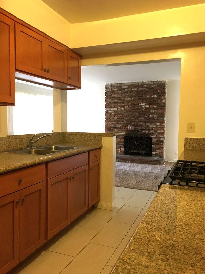 Apartment for rent at 116 N Western Ave, San Pedro, CA 90732