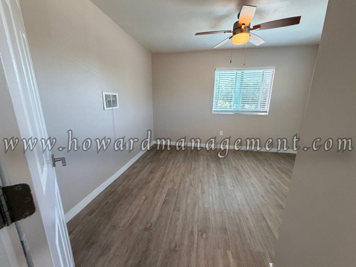 Apartment for rent at 11415 Venice Blvd, Los Angeles, CA 90066