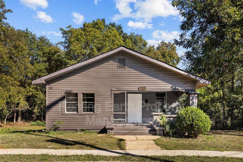 House for rent at 2309 Eufaula Ave, Birmingham, AL 35208
