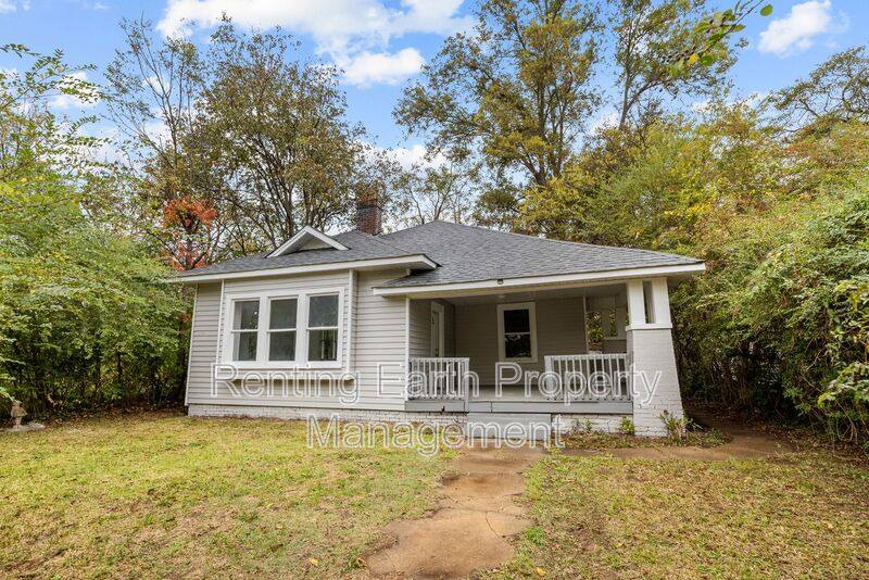 House for rent at 518 41st St, Fairfield, AL 35064