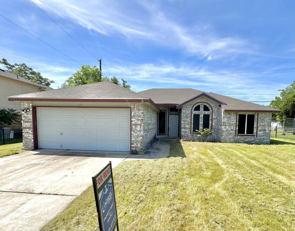 House for rent at 1100 Clairidge Ave, Killeen, TX 76549