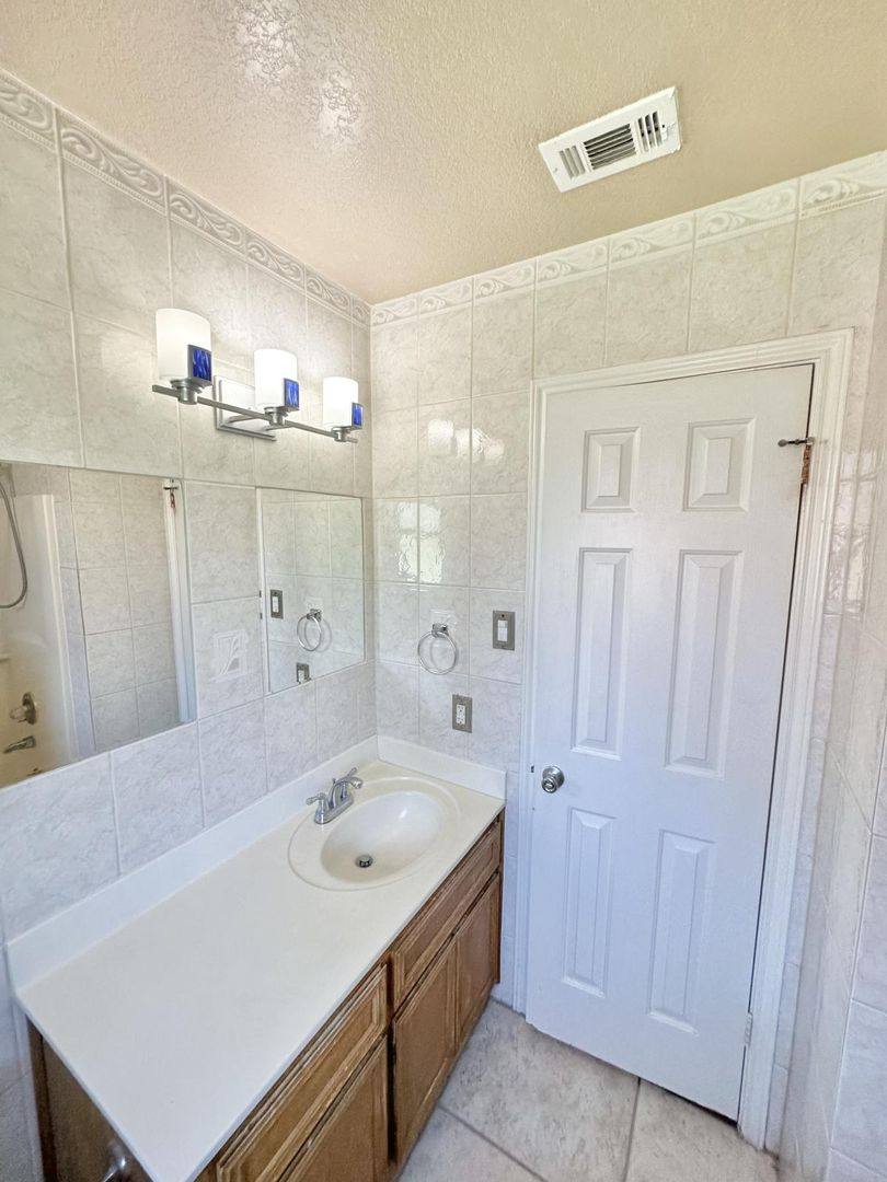 House for rent at 1100 Clairidge Ave, Killeen, TX 76549