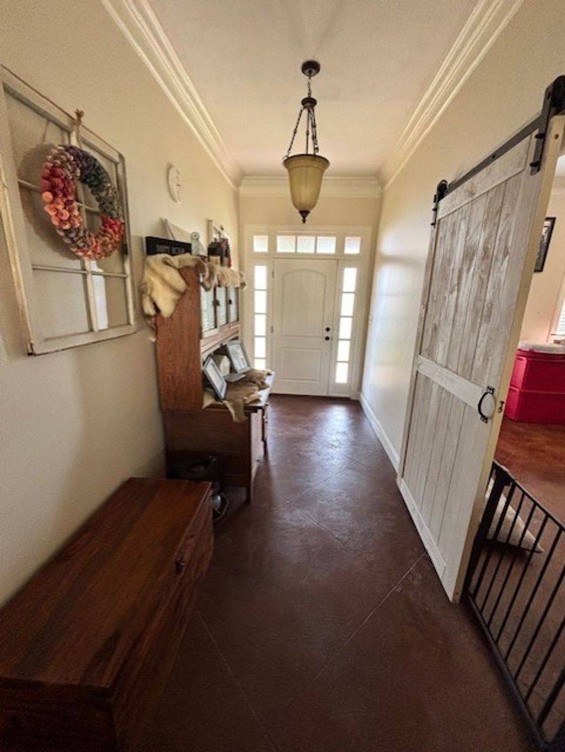 House for rent at 635 Walton Way Dr, Nashville, GA 31639