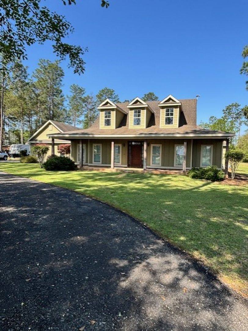 House for rent at 635 Walton Way Dr, Nashville, GA 31639