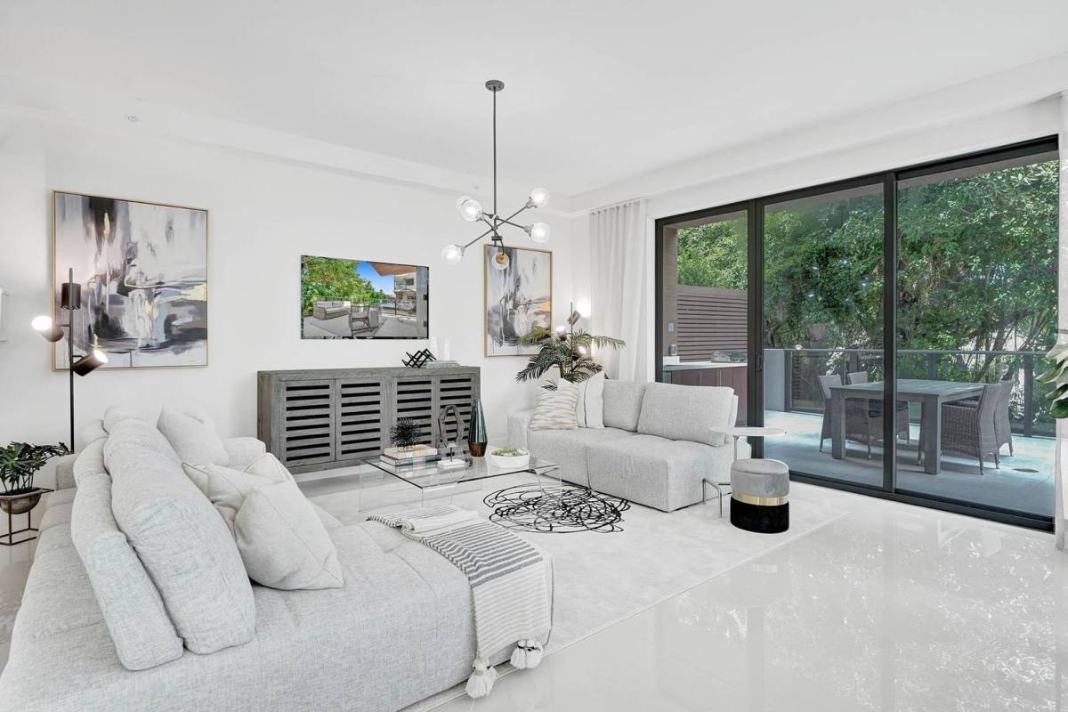 Townhouse for rent at 3040 N Ocean Blvd, Fort Lauderdale, FL 33308