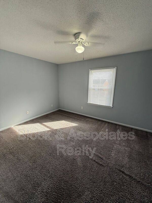 Apartment for rent at 500 N Church St #13, Asheboro, NC 27203