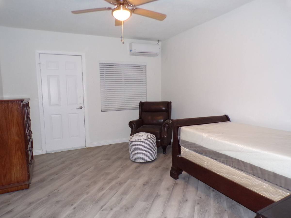 Apartment for rent at 13627 Hermano Way, Desert Hot Springs, CA 92240