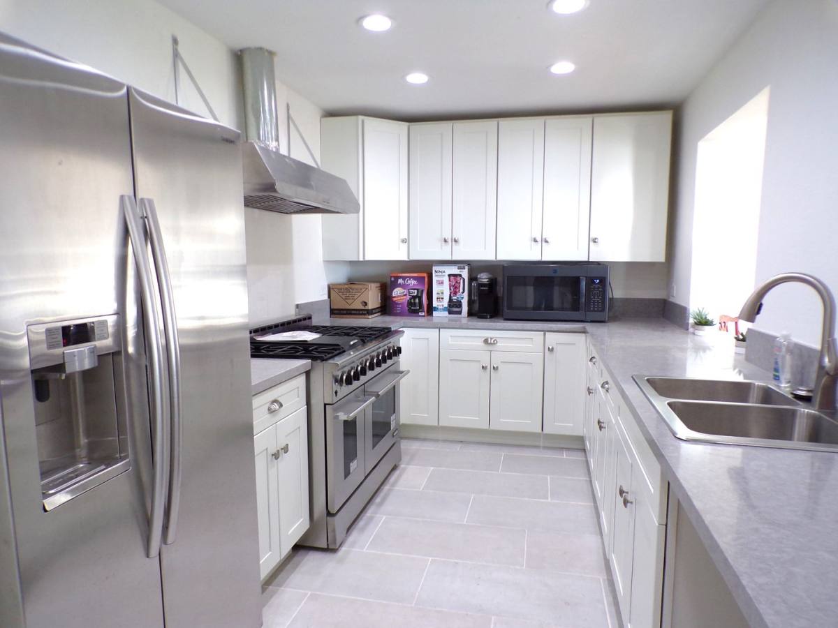 Apartment for rent at 13627 Hermano Way, Desert Hot Springs, CA 92240