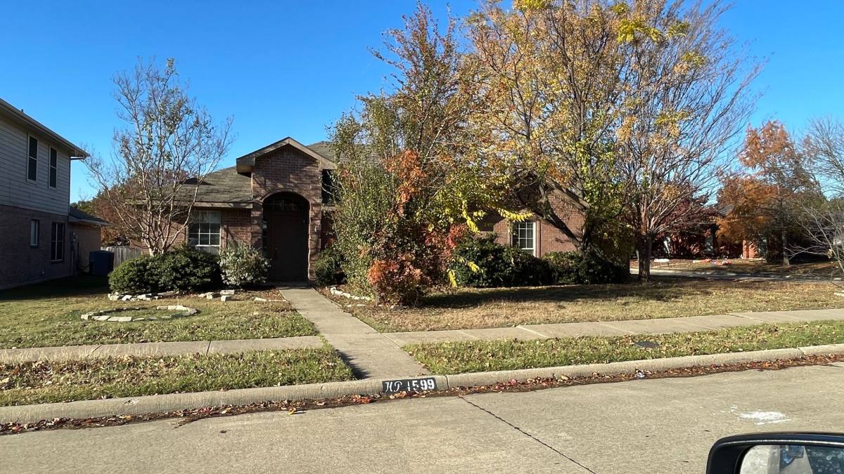 House for rent at 1599 Jesse Ramsey Blvd, Cedar Hill, TX 75104