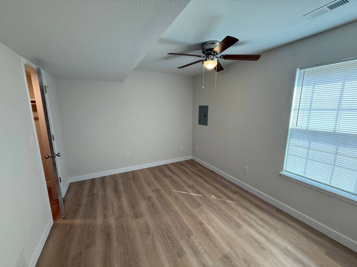 Apartment for rent at 1512-1514 Citadel Dr, Columbia, MO 65202