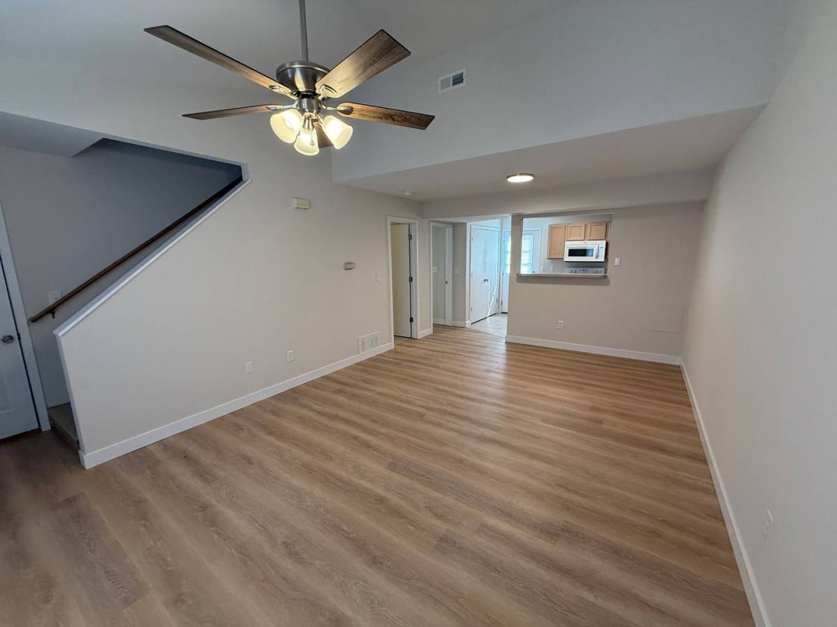 Apartment for rent at 1512-1514 Citadel Dr, Columbia, MO 65202
