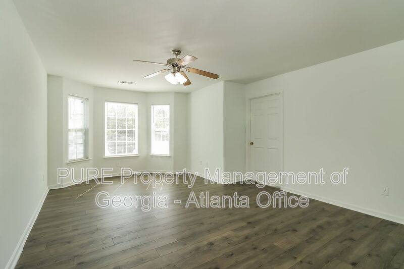 Townhouse for rent at 1702 Stonehaven Circle, Cartersville, GA 30121
