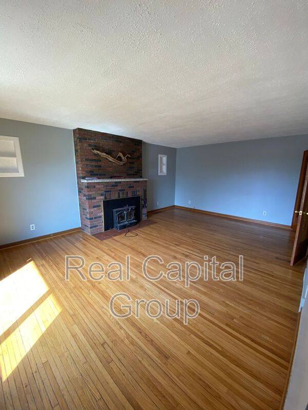 House for rent at 3518 Ontario Ave, Buffalo, NY 14207