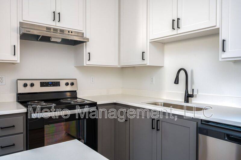 House for rent at 12094 SE Market St, Portland, OR 97216