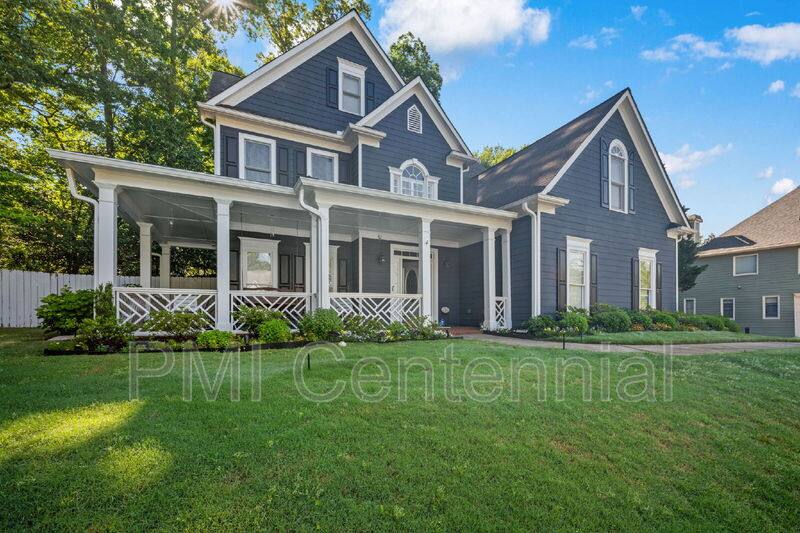 House for rent at 2506 Retreat Dr NE, Marietta, GA 30066