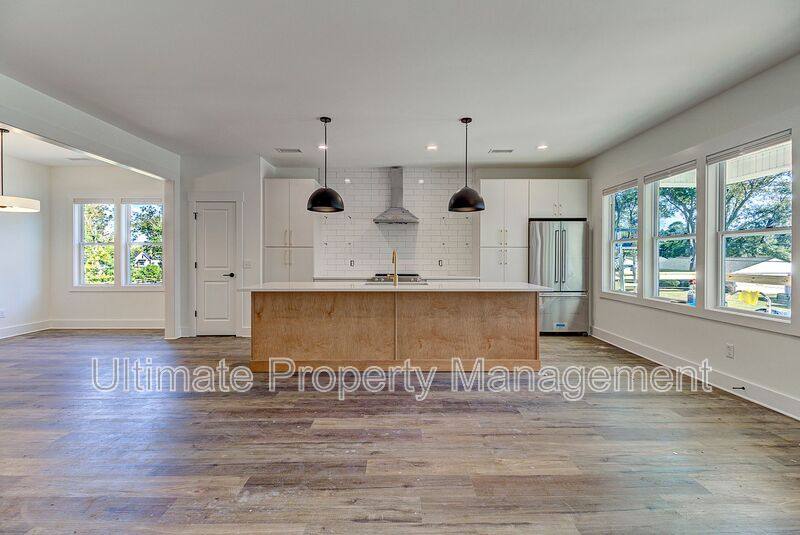 House for rent at 213 Myrtle Ave, Wilmington, NC 28403