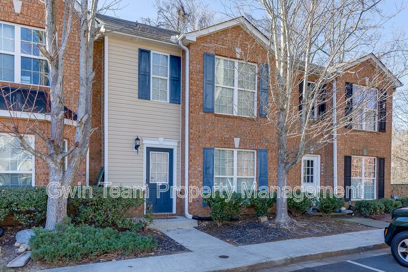 Townhouse for rent at 2883 Creek Bottom Court, Gainesville, GA 30504