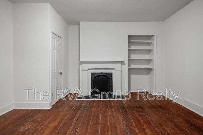 Apartment for rent at 25 S Jefferson St #B, Petersburg, VA 23803