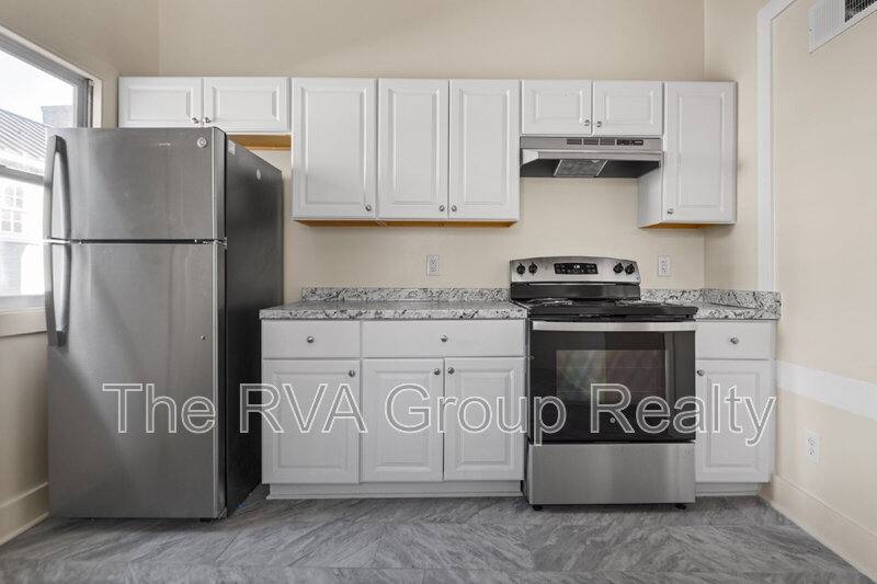 Apartment for rent at 25 S Jefferson St #B, Petersburg, VA 23803