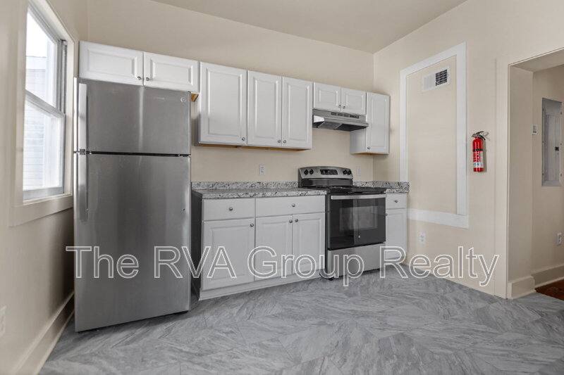 Apartment for rent at 25 S Jefferson St #B, Petersburg, VA 23803