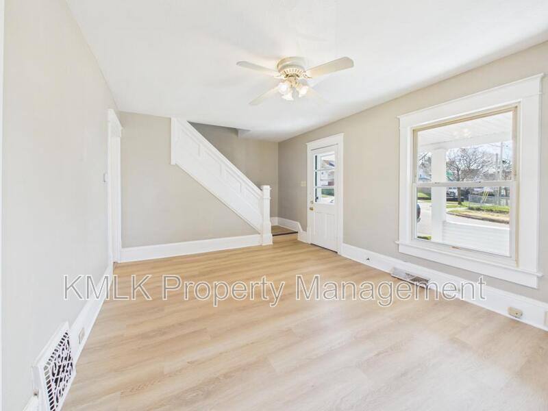 House for rent at 773 Montana Ave, Akron, OH 44314