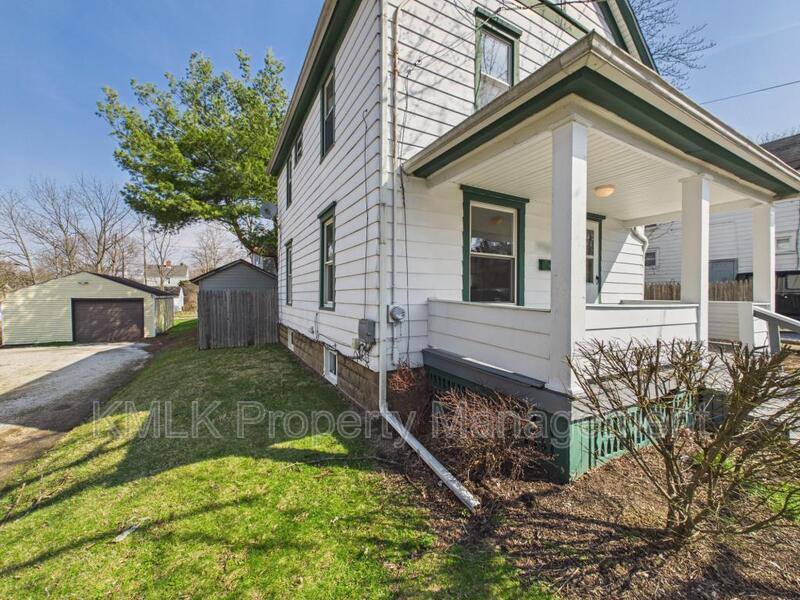 House for rent at 773 Montana Ave, Akron, OH 44314