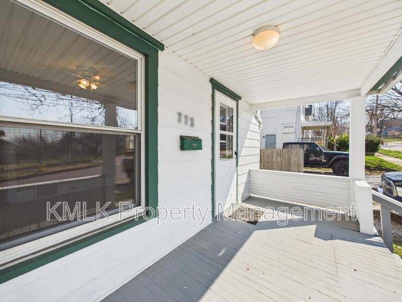 House for rent at 773 Montana Ave, Akron, OH 44314
