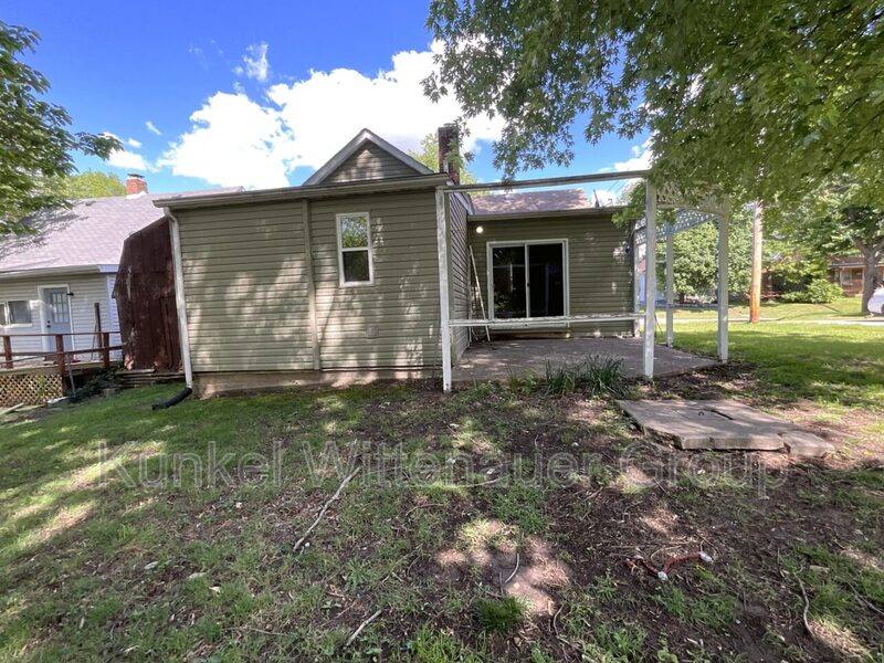 House for rent at 413 N Center, Dupo, IL 62239
