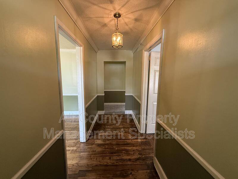 House for rent at 123 Lanier Ave, West Columbia, SC 29170