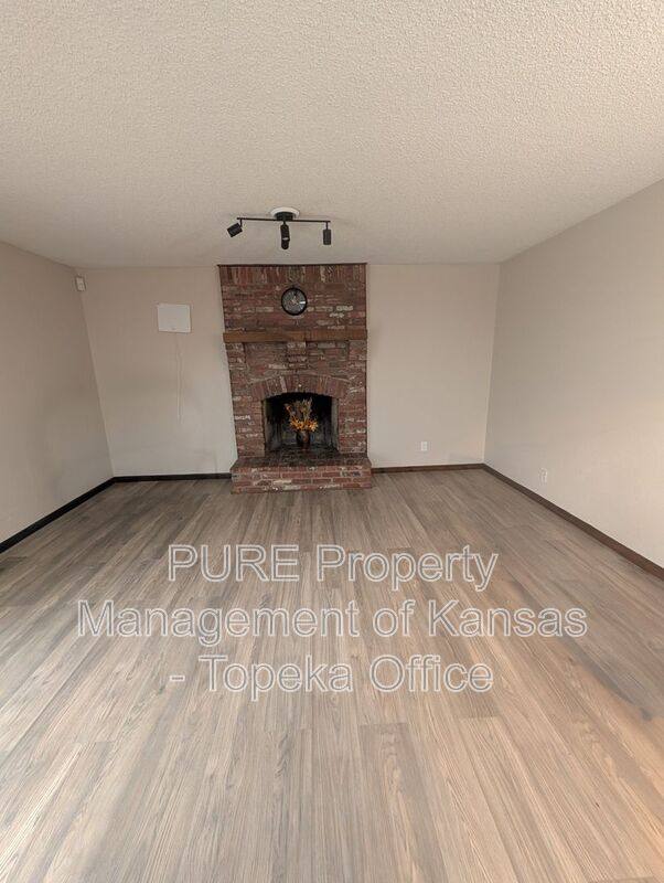 House for rent at 2605 SW Osborn Rd, Topeka, KS 66614