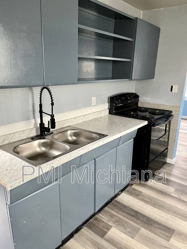 House for rent at 1909 Swygart Ave, South Bend, IN 46613