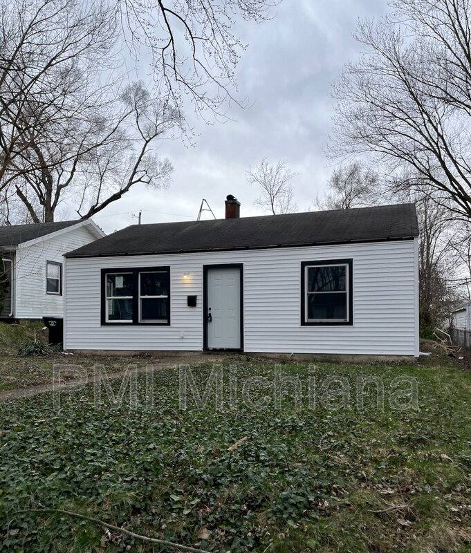 House for rent at 1909 Swygart Ave, South Bend, IN 46613