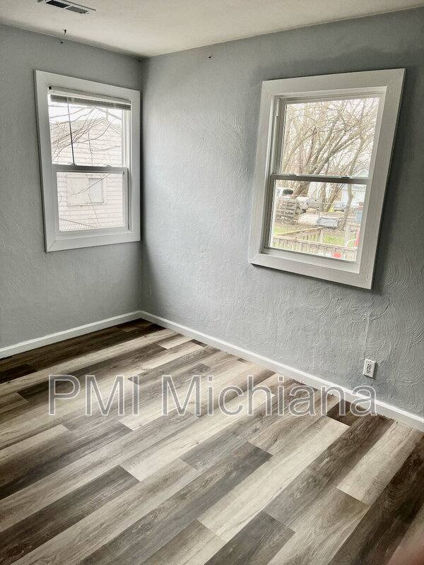 House for rent at 1909 Swygart Ave, South Bend, IN 46613