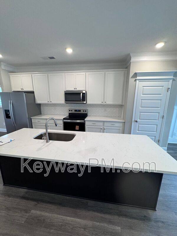 Townhouse for rent at 2071 Denmark Ave SE, Aiken, SC 29801