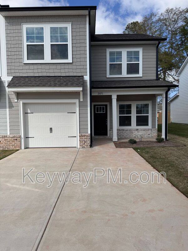 Townhouse for rent at 2071 Denmark Ave SE, Aiken, SC 29801