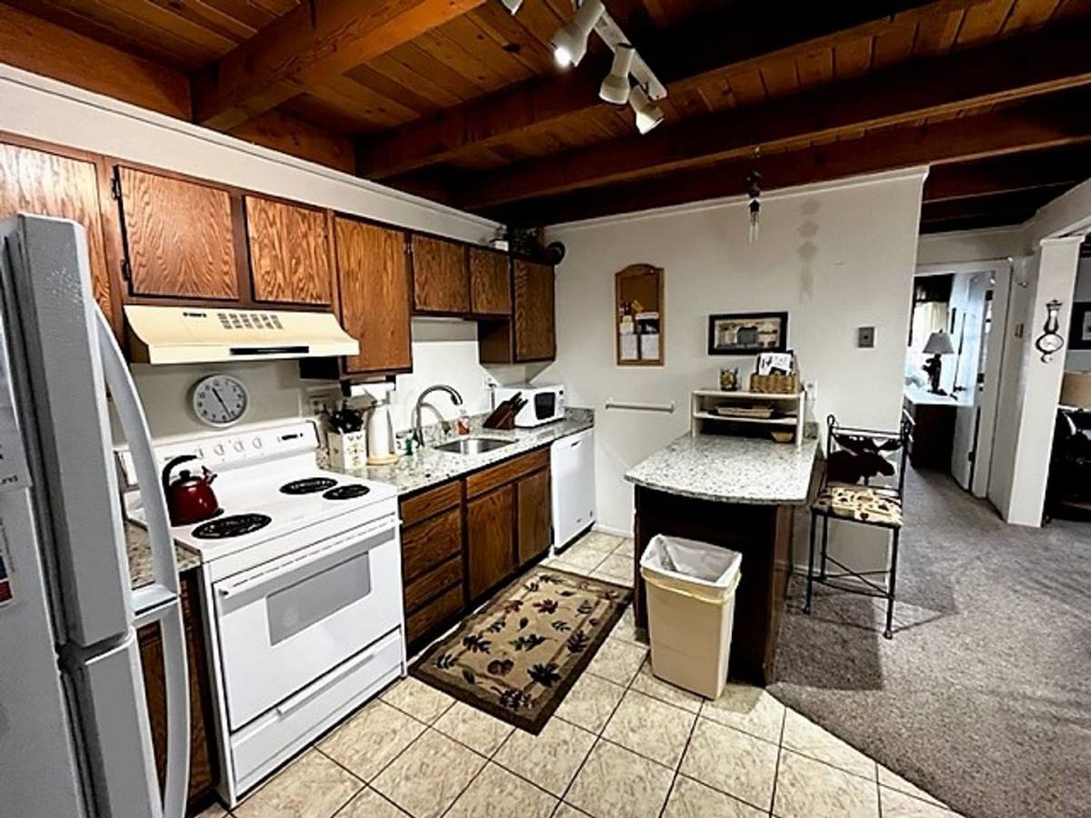 Condo for rent at 4200 Lodgepole Circle Bldg I #TREEHOUSE 208, Silverthorne, CO 80498