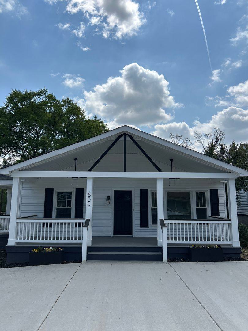 House for rent at 609 Center St, West Columbia, SC 29169