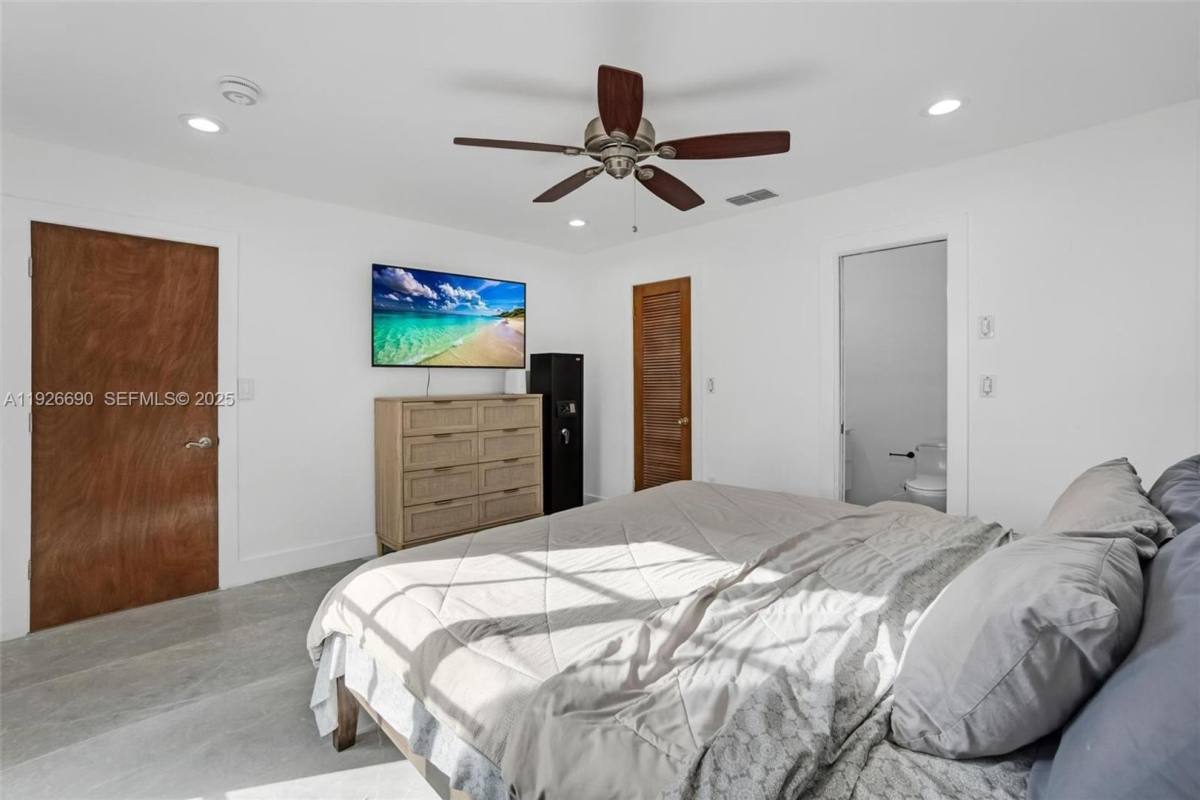 House for rent at 1478 NE 57th St, Fort Lauderdale, FL 33334