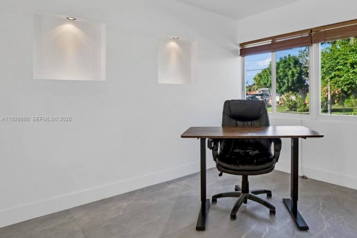 House for rent at 1478 NE 57th St, Fort Lauderdale, FL 33334