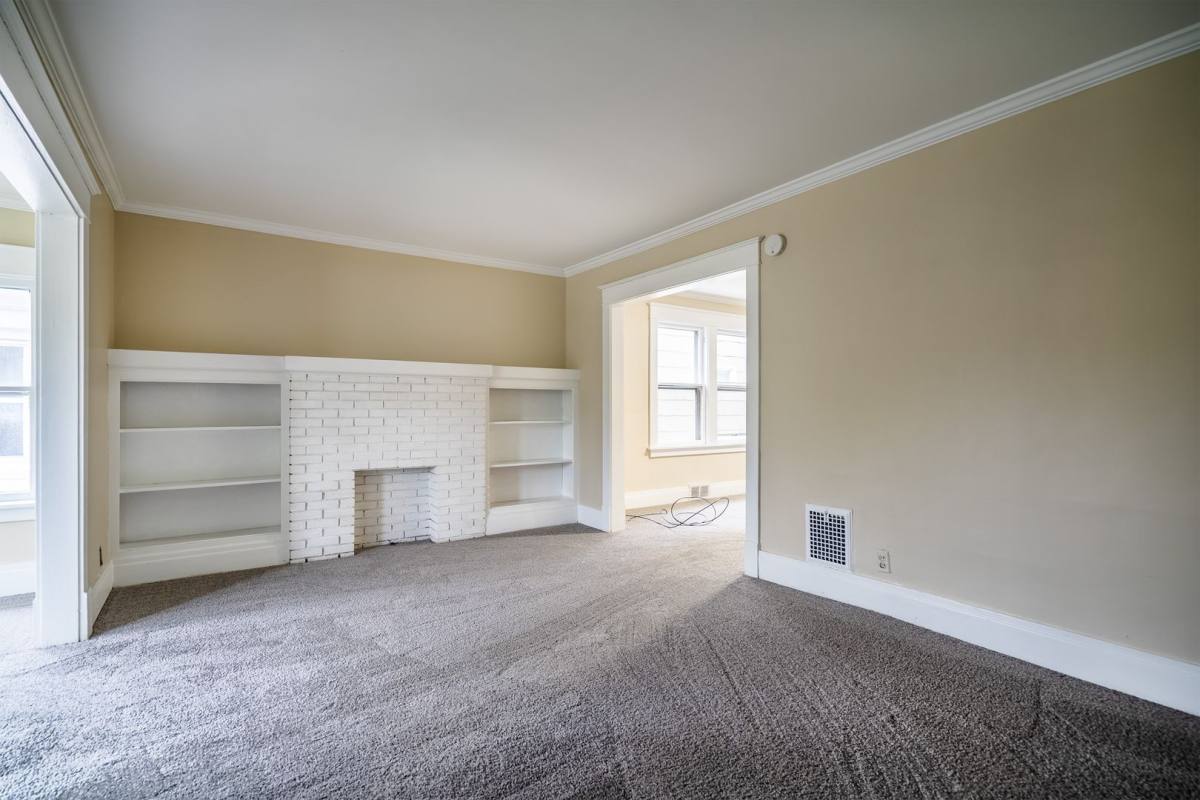 Apartment for rent at 223 Virgil Ave, Buffalo, NY 14216