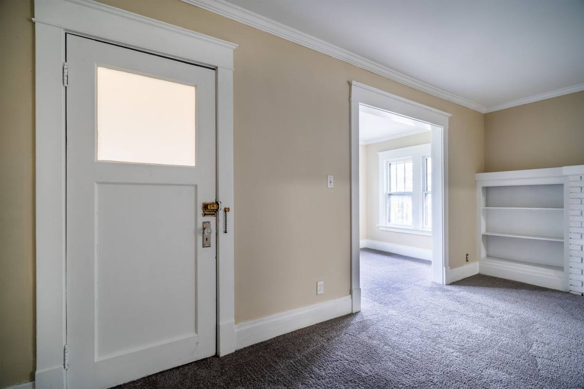 Apartment for rent at 223 Virgil Ave, Buffalo, NY 14216